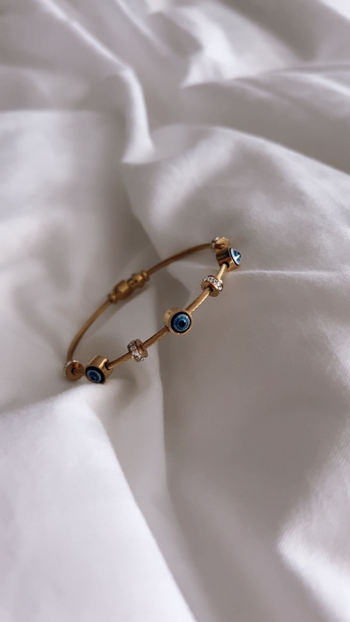 waterproof jewelry bracelet that doesnt tarnish. Evil eye bracelet